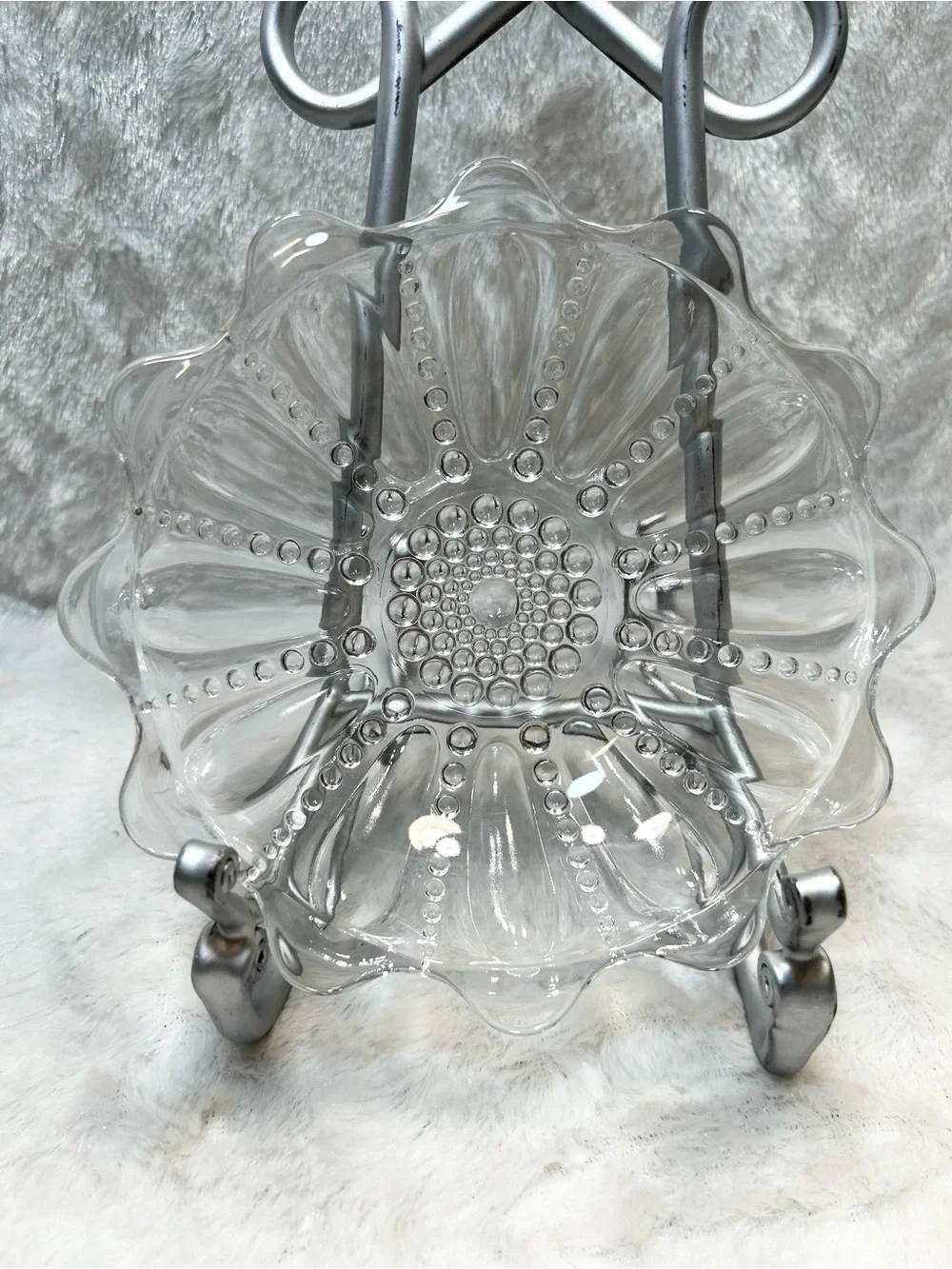 Vintage Federal Glass Jewelry Trinket Dish Bubble Pattern Scalloped Edge